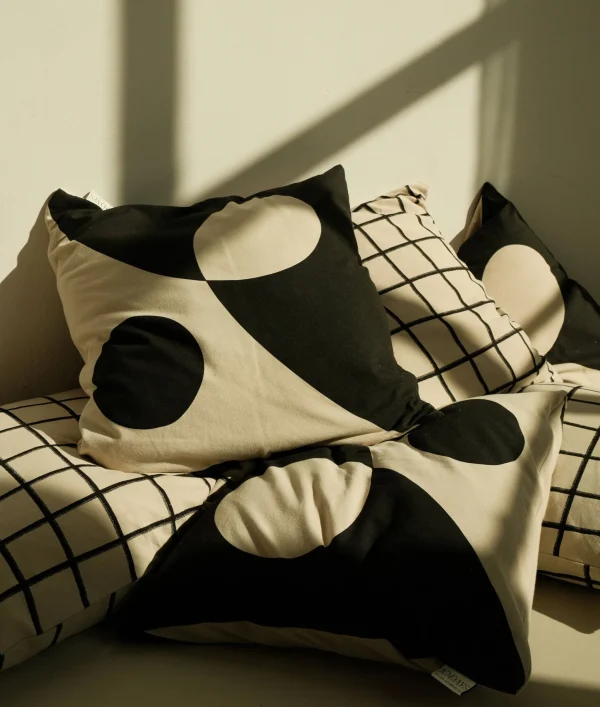 10DAYS X Lois Schindeler Pillow Cover Asobi
