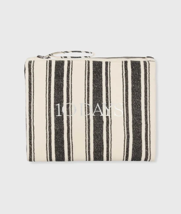 10DAYS Padded Pouch Fleece