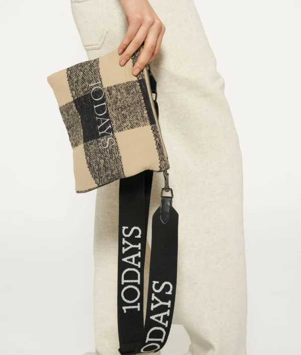 10DAYS Padded Pouch Fleece