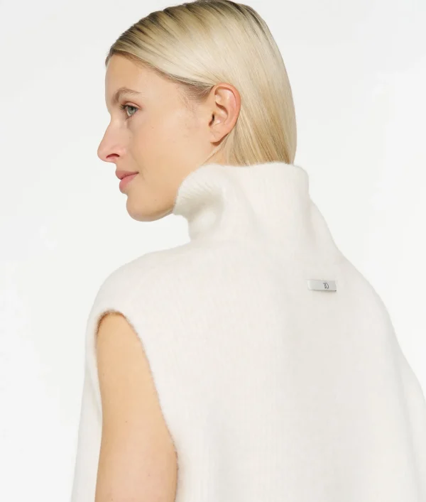 10DAYS Short Soft Knit Sweater