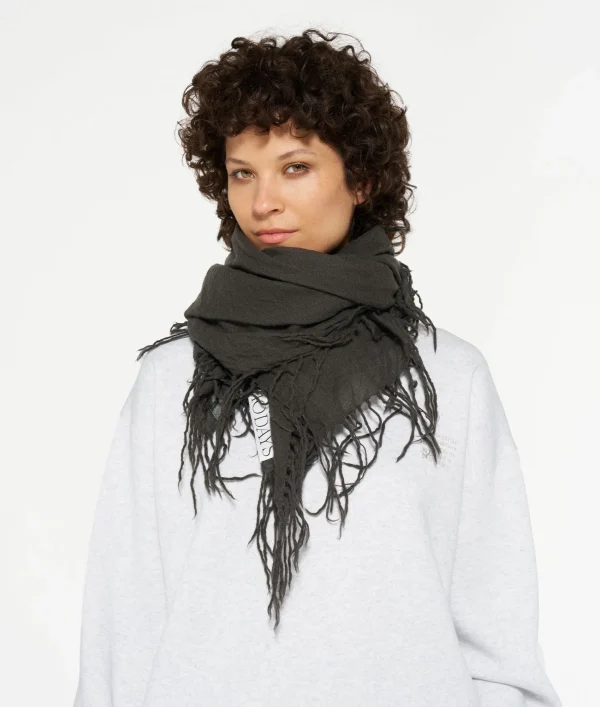 10DAYS Wool Scarf